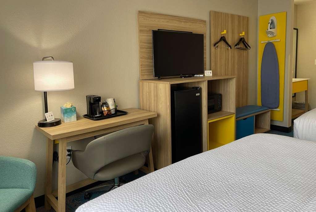 Days Inn By Wyndham Imlay City Quarto foto