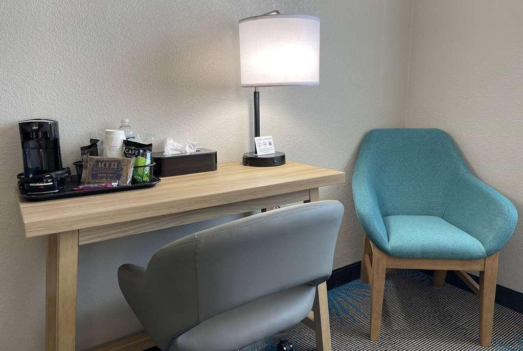 Days Inn By Wyndham Imlay City Quarto foto