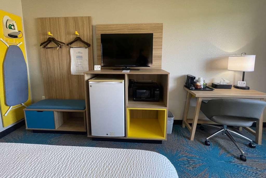 Days Inn By Wyndham Imlay City Quarto foto